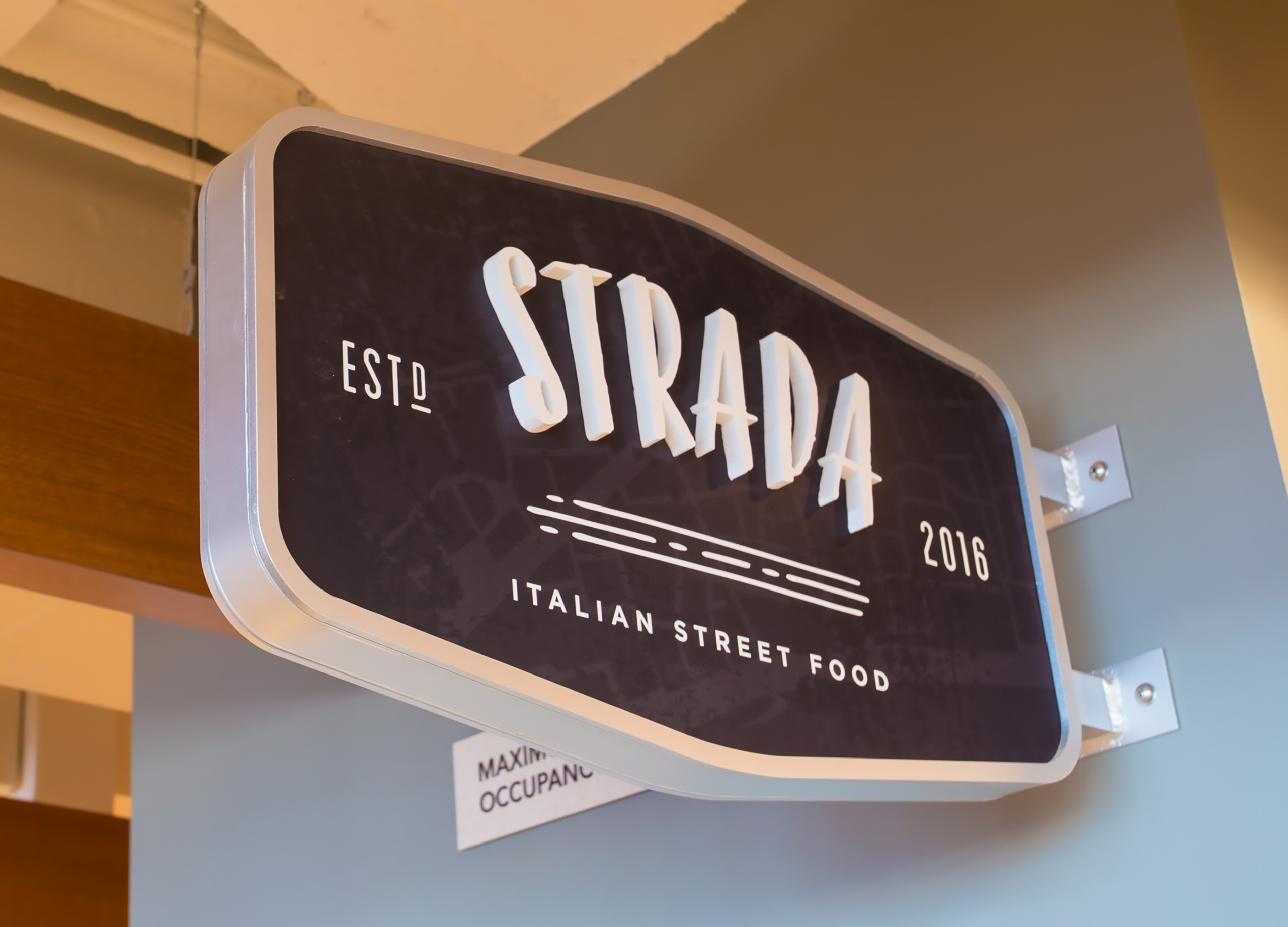 WI Union 3d Sign Strada Projection Sign Blade Sign