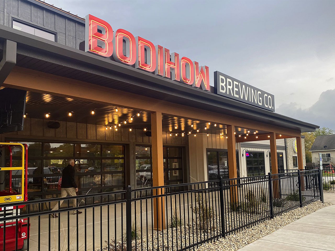 Bodihow Brewing Exterior Signage