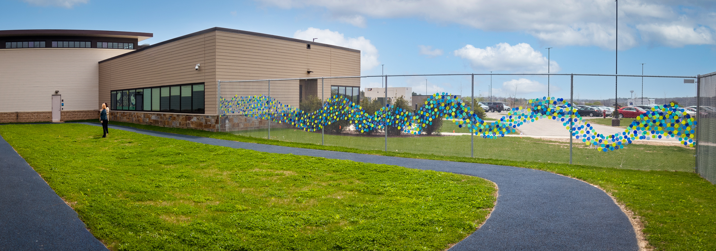 UnityPoint Health Meriter 'Hope' Fence Full View