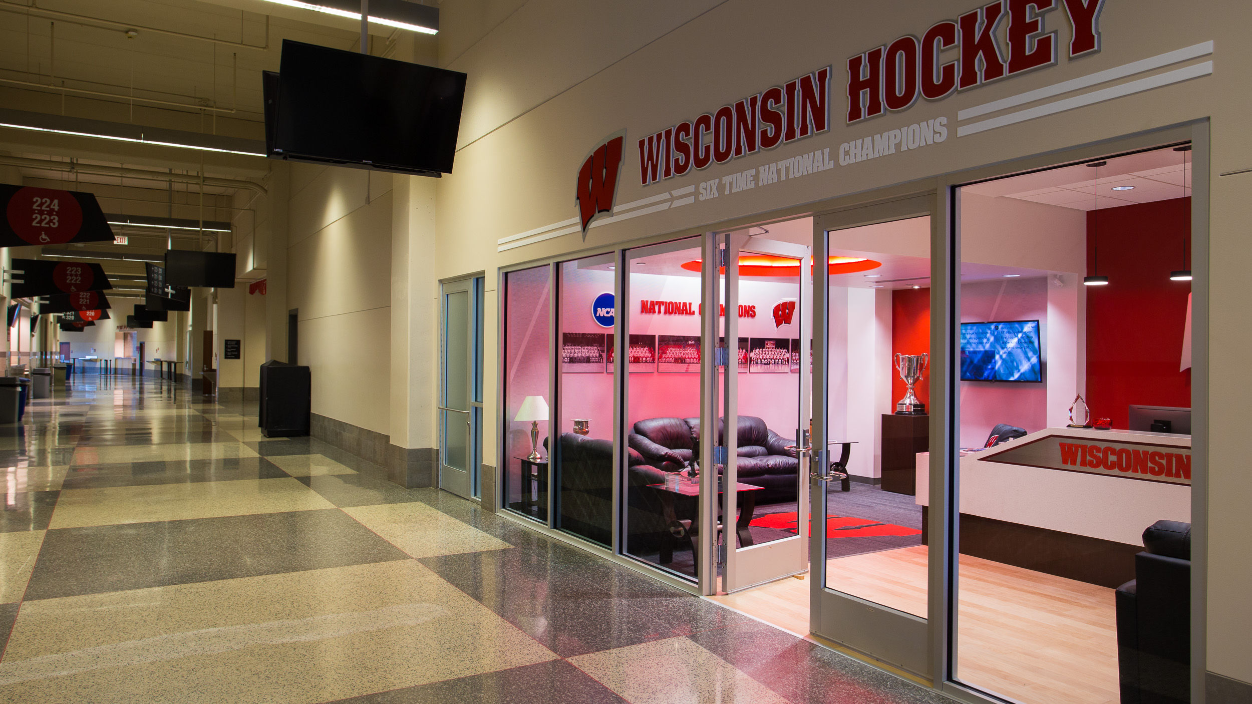 University of Wisconsin - Hockey Offices Entrance Wisconsin Hockey Dimensional Lettering