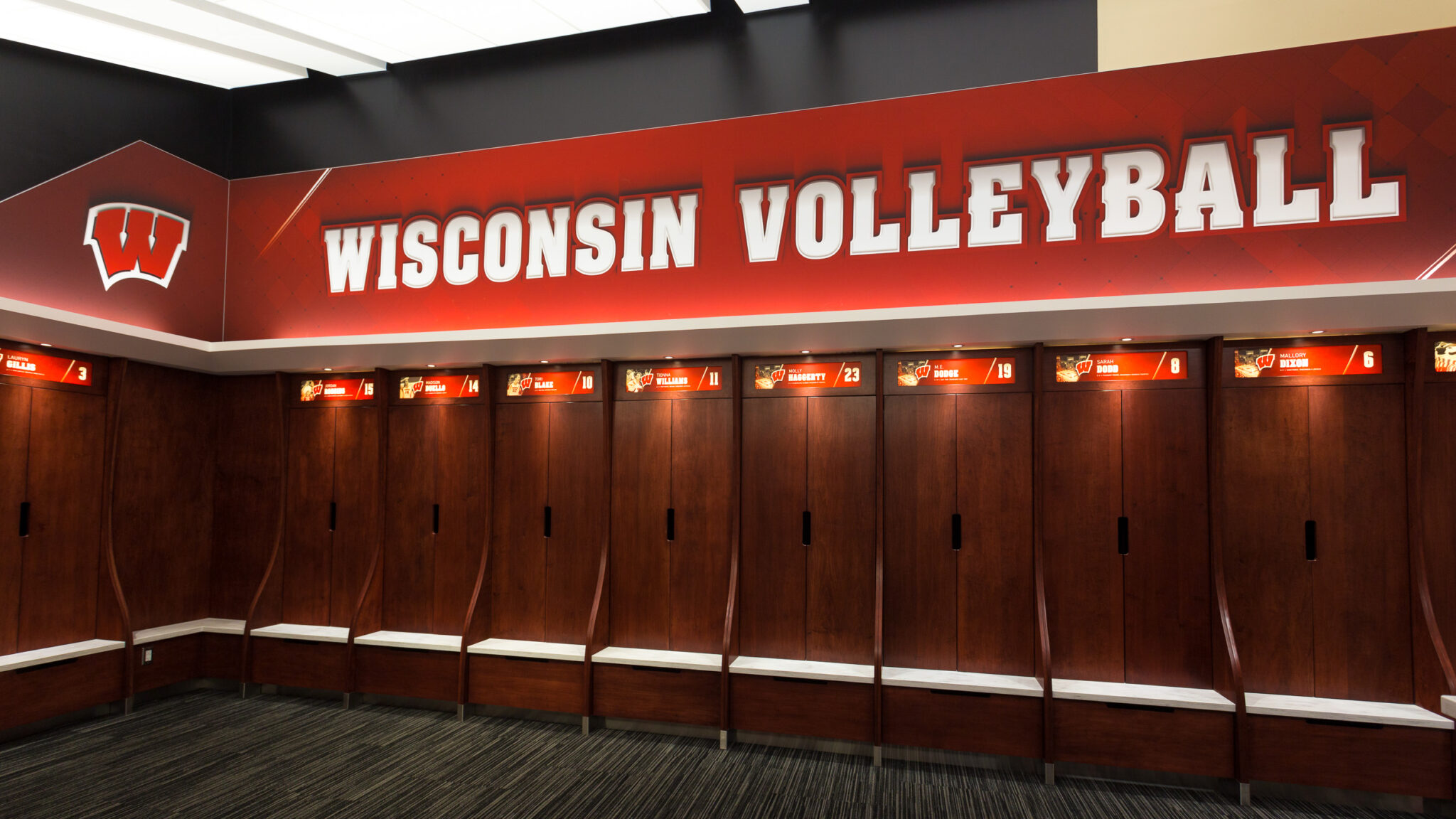 UW Volleyball Locker Room Thysse uw-volleyball-locker-room-thysse