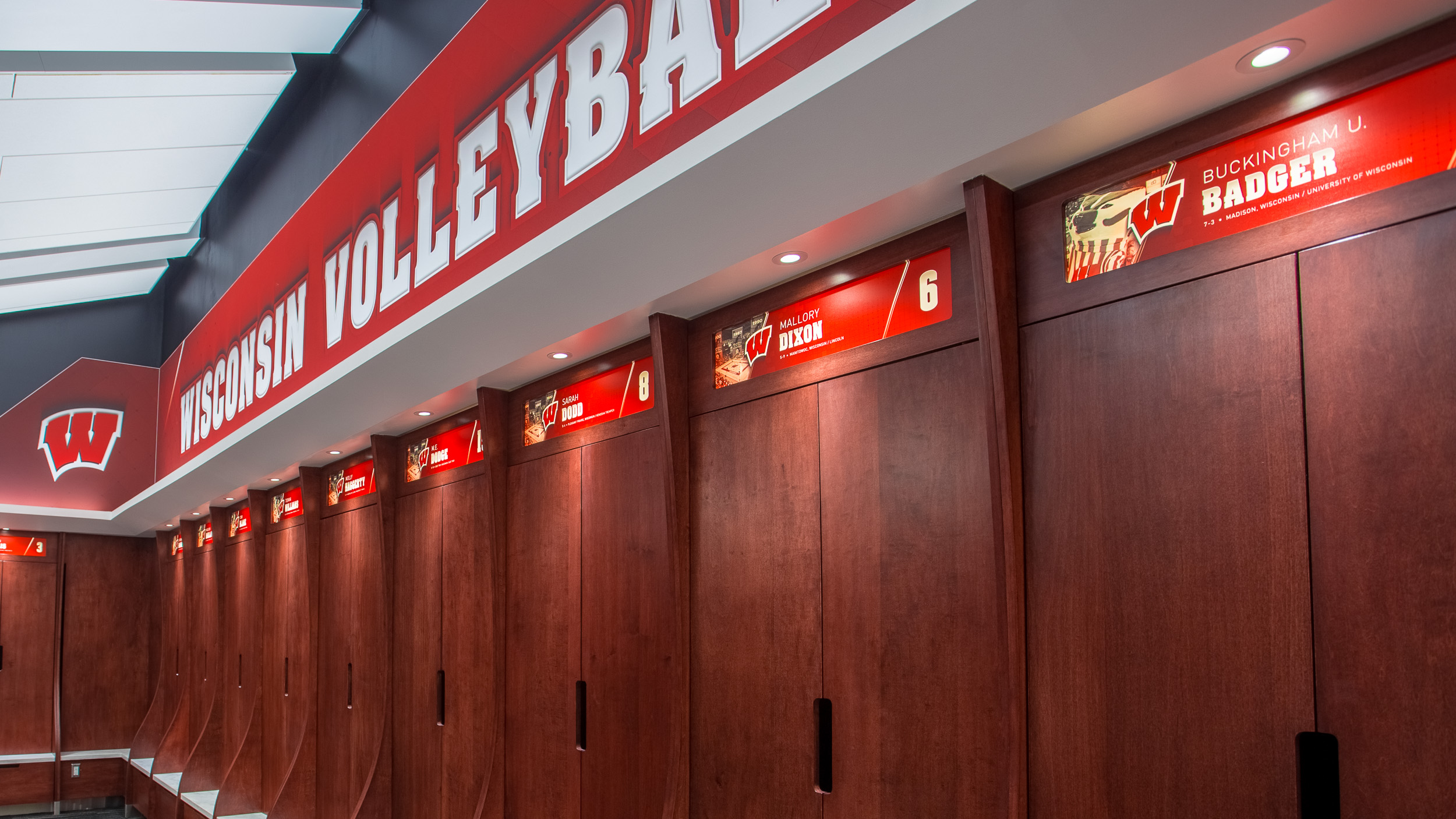 University of Wisconsin - Volleyball Lockers Branding SEG Frame Detail Photo