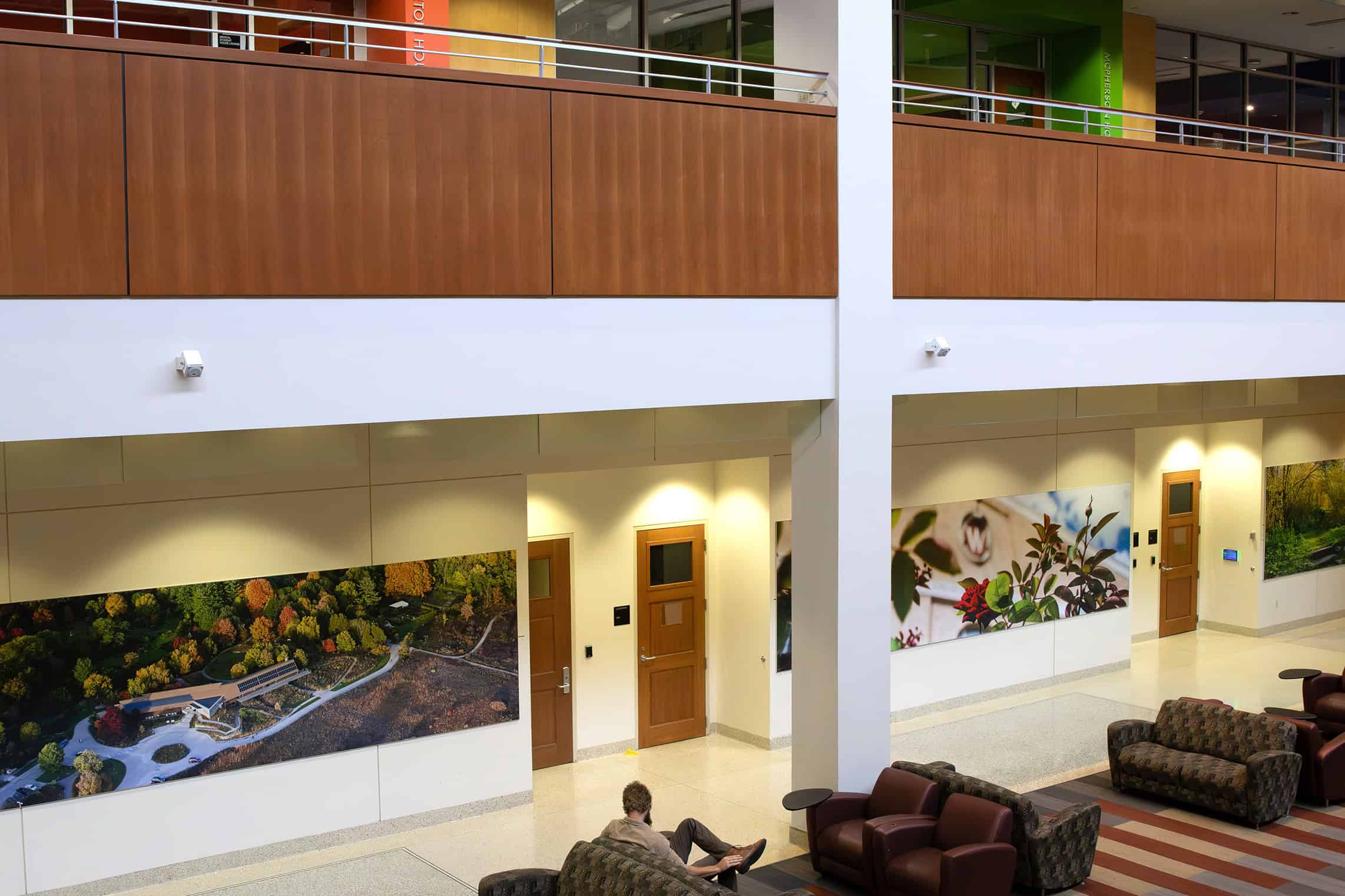 Updated SEG Frame UW Campus Photography