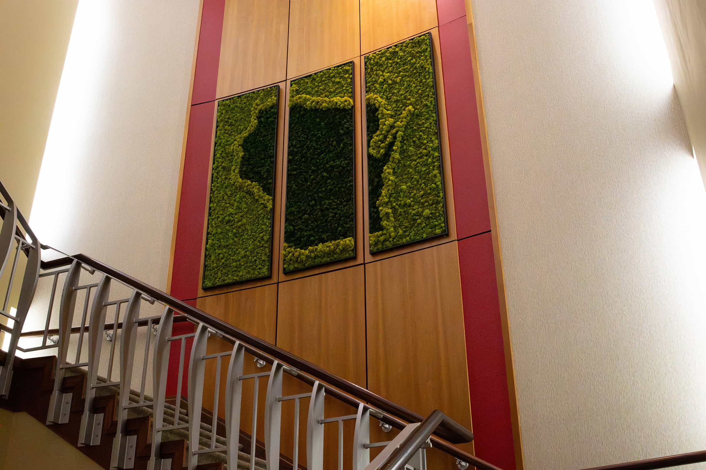 UW-Extensions Moss Feature Wall